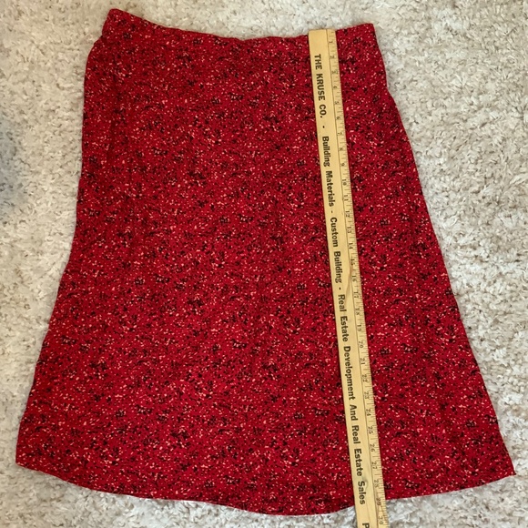 Old Navy Floral MIDI Skirt SZ XL - Picture 4 of 5